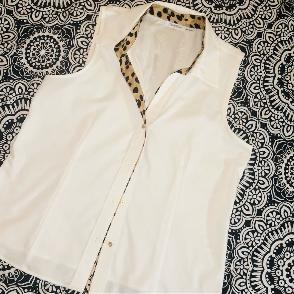 CALVIN KLEIN Collared Career Top Leopard Print